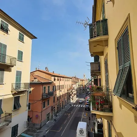 Alle Porte Del Mare * لا سبيتسْيا